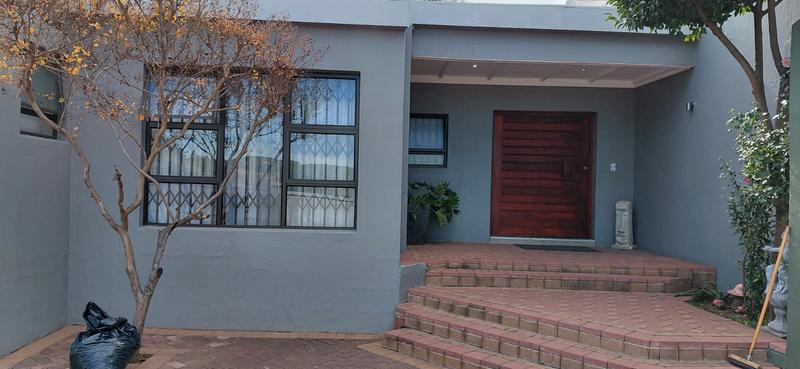 4 Bedroom Property for Sale in Baysvalley Free State